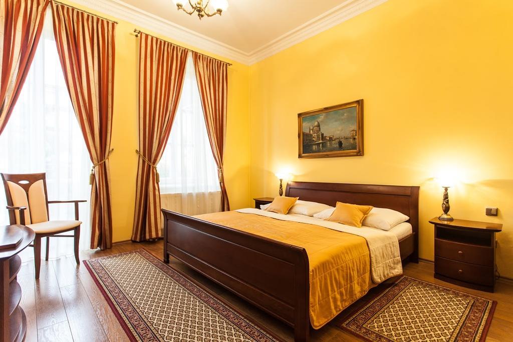 פרשוב Boutique Hotel Carpe Diem מראה חיצוני תמונה