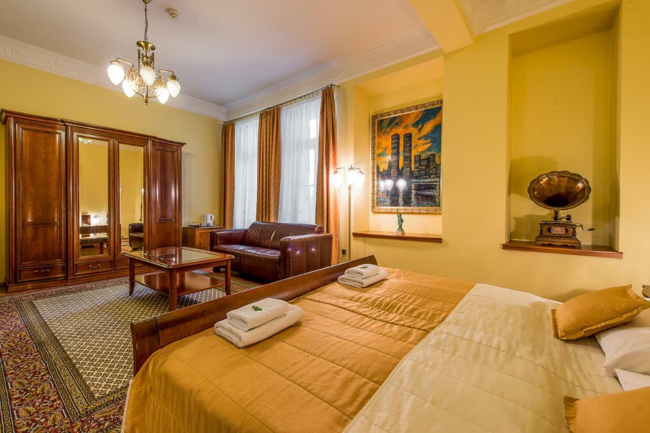 פרשוב Boutique Hotel Carpe Diem מראה חיצוני תמונה